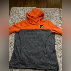 Awesome hooded sweatshirt. Worn once. Comfortable. Got lots of compliments.